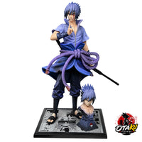 Figurine Sasuke Uchiha Socle Lumineux - Naruto™