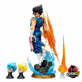Figurine Vegeto avec 3 Têtes Interchangeables - Dragon Ball Z™
