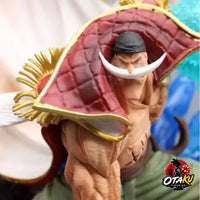 Figurine One Piece™ Barbe Blanche (Edward Newgate) Attaque Shingen no Ichigeki