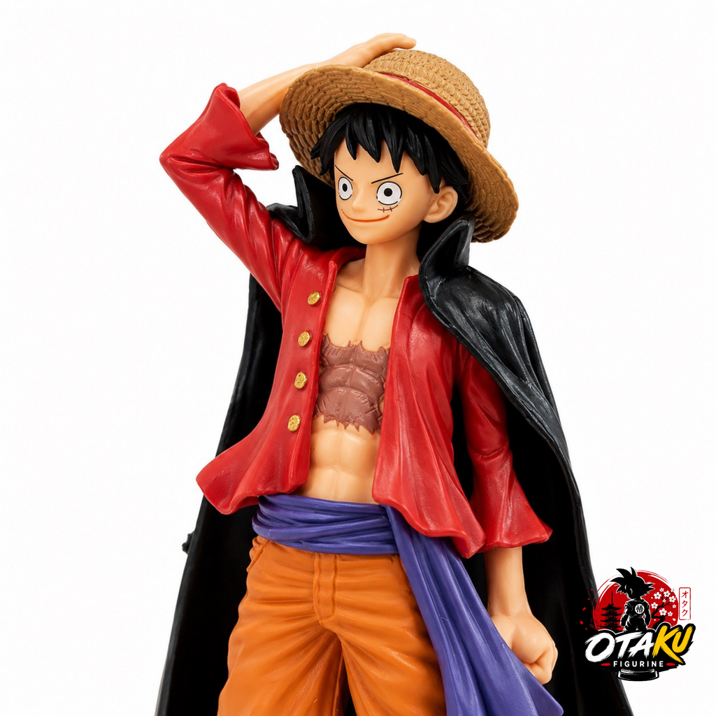 Figurine One Piece Luffy - 15 cm Cape de l'Empereur