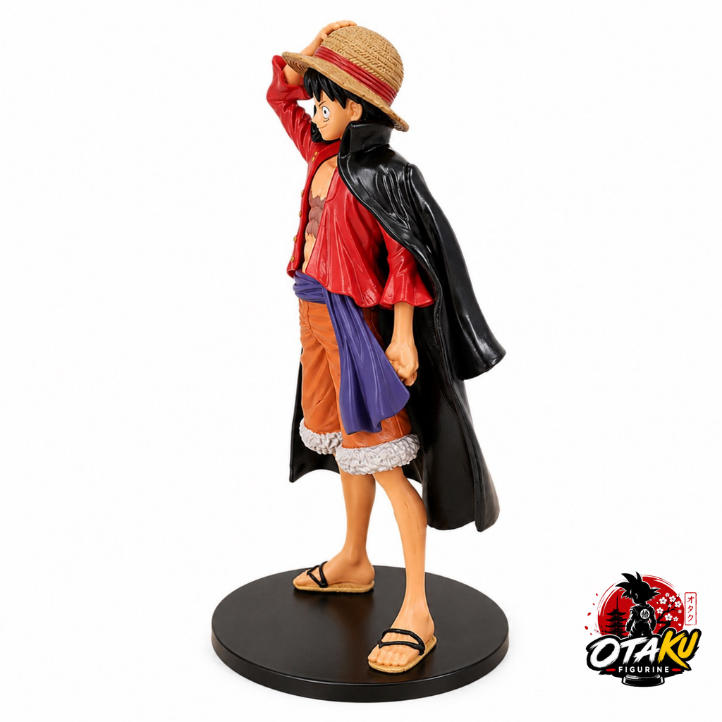 Figurine One Piece Luffy - 15 cm Cape de l'Empereur